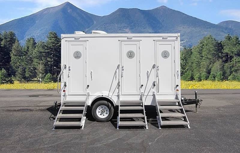 What It Takes to Run a Restroom Trailer Franchise